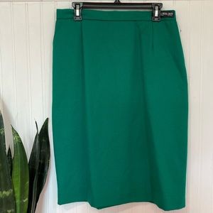 Koret Vintage Chic Crepe Wool Skirt EUC